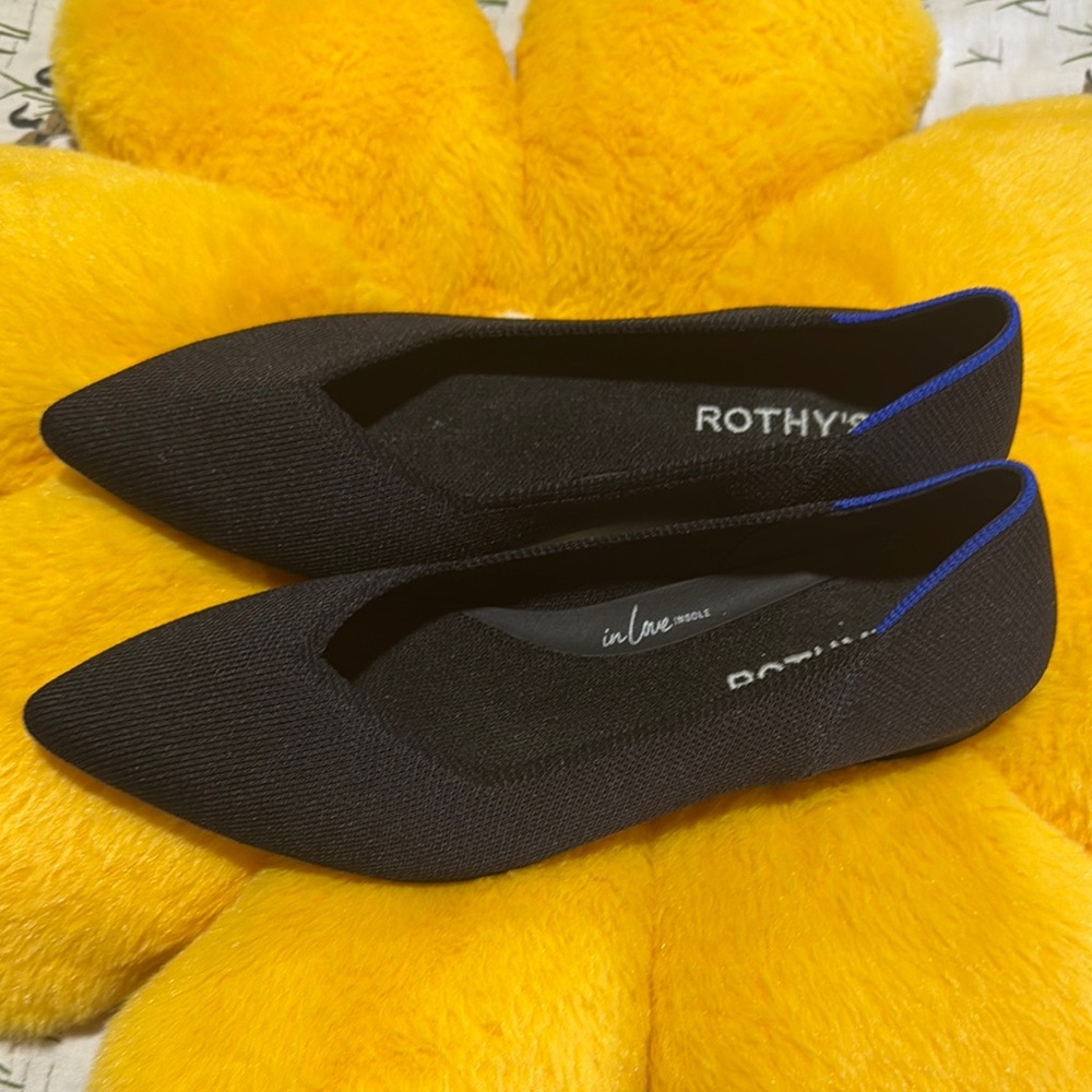 Rothy's Black Flats Sleek Minimalist Design - Picture 3 of 6